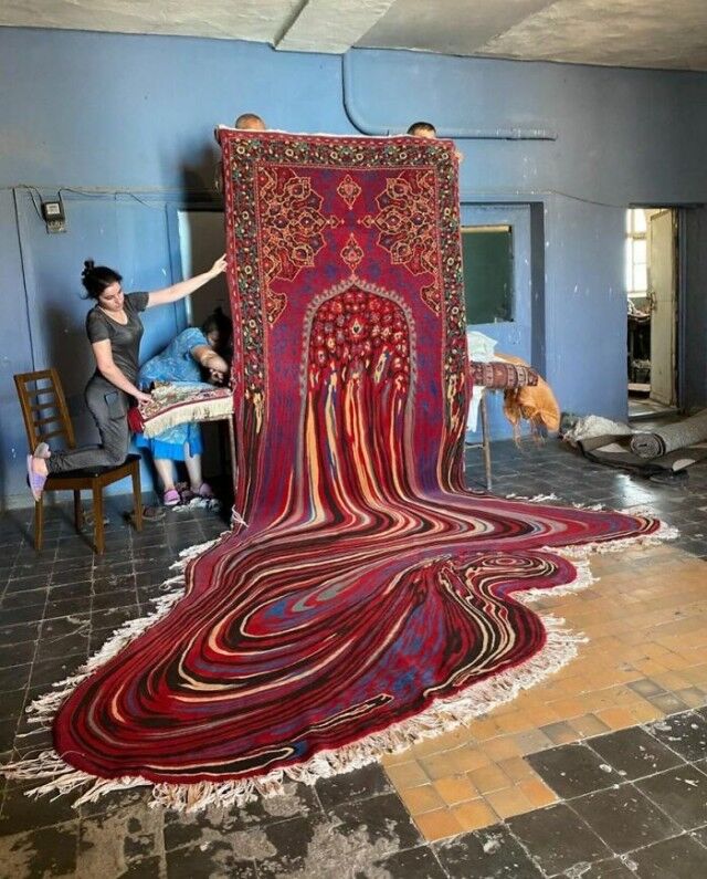 Невероятные фотографии, в реальность которых трудно поверить, но это не фотошоп (20 фото) Невероятные фотографии, в реальность которых трудно поверить, но это не фотошоп (20 фото) хотите, фотографии, когда, произведение, виднеется, небо11, ковёр, выглядит, будто, Сегодня, искусства Фаига, которым, которое, продаётся, 15000, долларов12, Двухголовый, восьминогий, Ахмеда, длинного