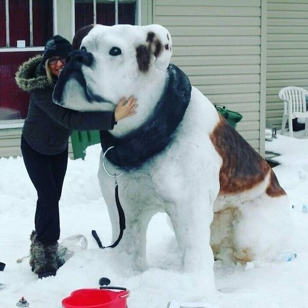 Забавные и необычные снеговики  