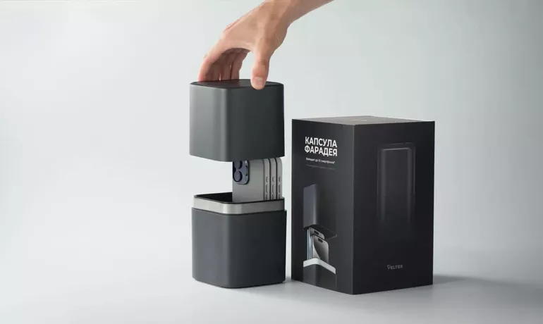 Новое российское устройство полностью блокирует смартфоны