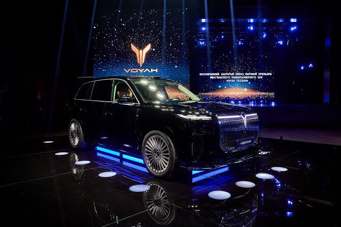Voyah Taishan: в России стартовали продажи гибридного кроссовера с ИИ-сиденьями и запасом хода 1120 км