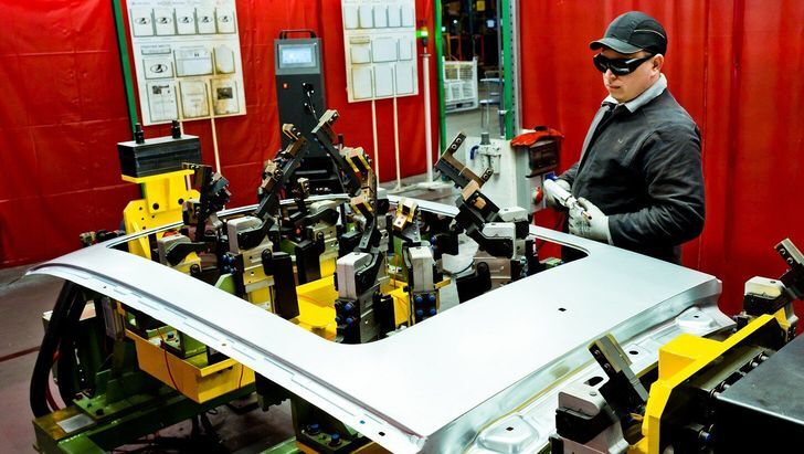 Такого история АвтоВАЗа еще не знала: качество сварки кузовов автомобилей «Лада» выходит на новый уровень