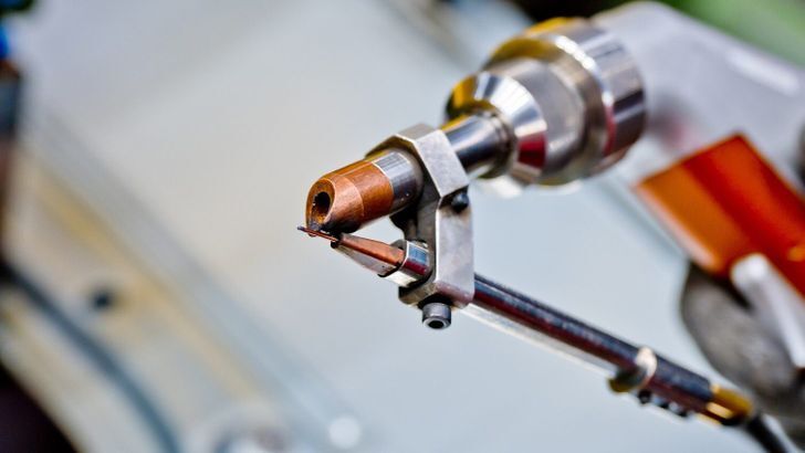 Такого история АвтоВАЗа еще не знала: качество сварки кузовов автомобилей «Лада» выходит на новый уровень Azimut, производства, кузова, крыши, сварки, кроссовера, рамках, качество, прессслужбе, «АвтоВАЗа», лазерной, будущей, подготовки, АвтоВАЗ, сварочного, геометрии, панорамной, компонентов, кузовов, линии