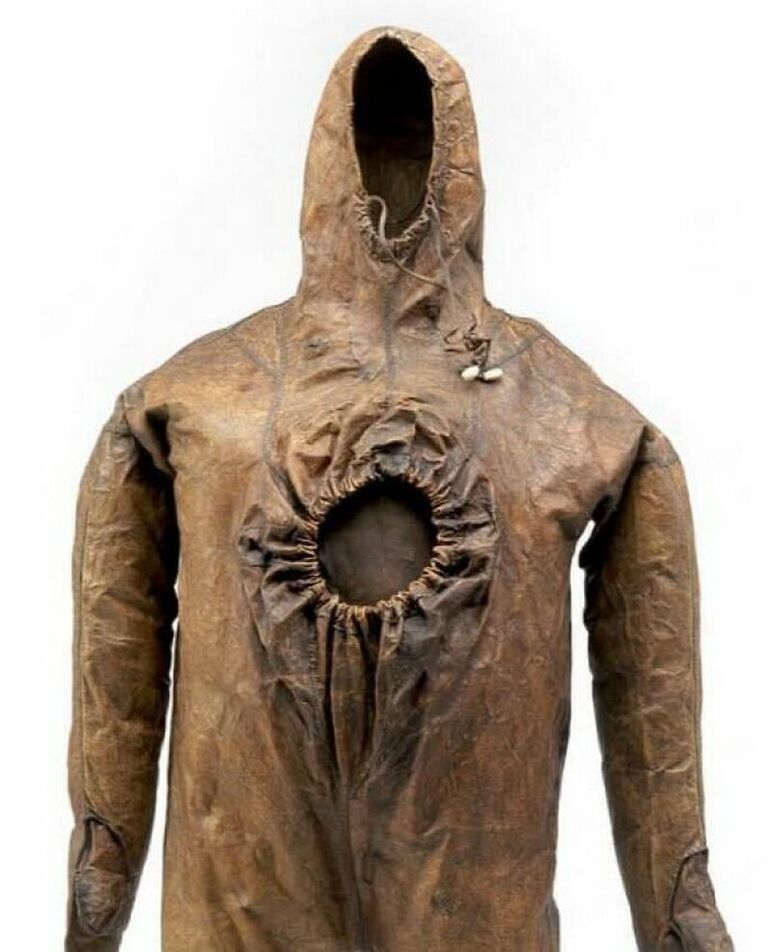 15 загадочных находок: что оставили нам предки тысячи лет назад которому, созданные, дорога, Некоторые, вековПожалуй, Пиччинино, Лучио, оружейником, миланским, выкованные, доспехи, военные, красивые, самые, арнуво, рубеже, бронзы, стиле, эНожницы, империи