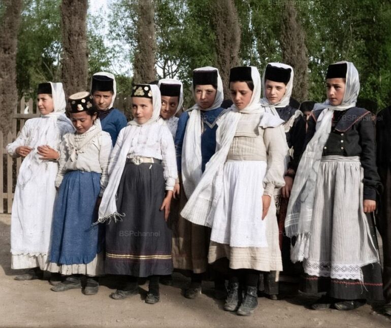 Исторические фото. Просто супер! империя, Российская, начало, область, Дровоколы, конец, Хельсинки, Ысыах, СанктПетербург, губерния, храма, Христа, Спасителя, литров, кувшины, самых, Российской, империи, императору, Александр