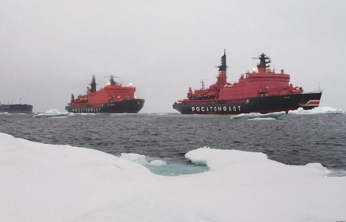 Месяцы в море, годы без заправки: как работает атомный ледокол и почему такие есть только у России