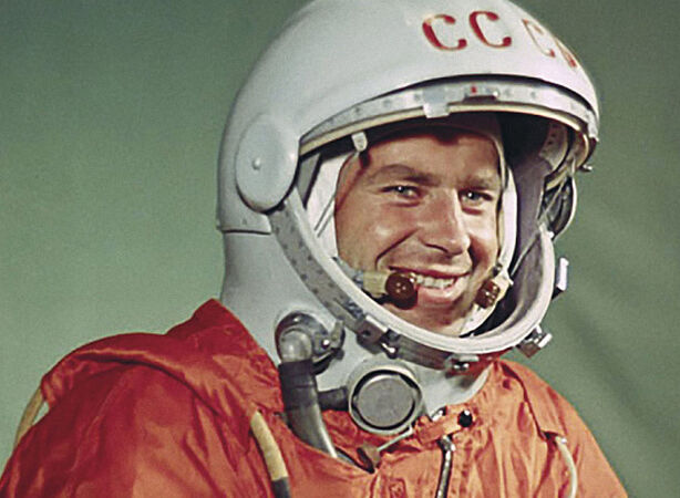 Что скрыл второй в мире космонавт в своём докладе, и Почему Титову было сложнее, чем Гагарину