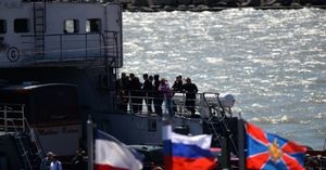 Крымскому полуострову нагло затыкают рот: кто боится правды