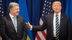 Дадут ли США ещё один шанс Порошенко?