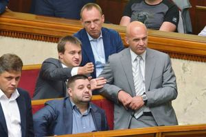 Если б я был султан: нардепы рады рассказали, сколько мечтают иметь жен