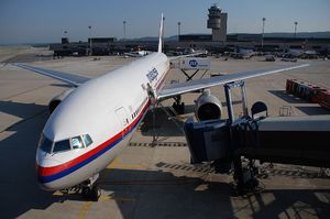 «Игры в молчанку» в деле крушения MH17: в ЕС обвинили следствие во лжи.