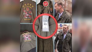 На стиле. Навальный выгулял куртку за 2000 долларов