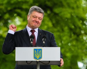 Украинка разочаровалась в Порошенко: он сдал Крым, чтоб стать президентом