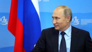 Опрос: современная молодежь считает себя «поколением Путина» и не хочет другого президента.