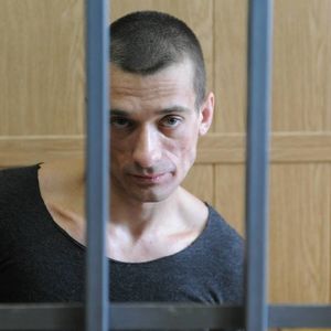 «Это вам не Россия»: Павленского перевели в психбольницу