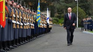 Путин: армия и флот России должны обладать самым современным оружием