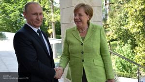 Что-то не договаривает: россияне обсуждают слова Меркель о силе РФ