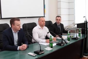 Кива рассказал как спасти Украину: у людей должен течь по жилам страх.