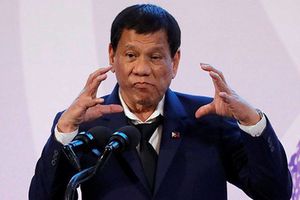 Президент Филиппин, одобряющий убийства, озаботился геями