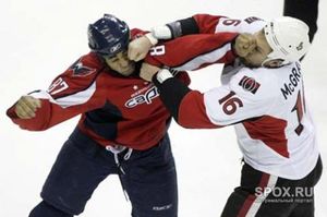 В матче НХЛ произошла массовая драка 
