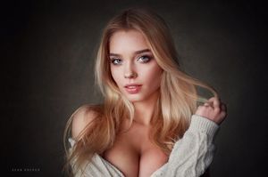 Горячие фото «Мисс Maxim - 2017» из Урала будоражат фантазию мужчин по всему миру