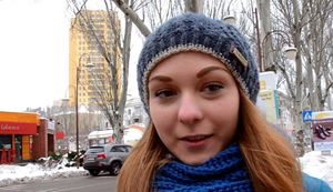 Жителей донбасса спросили, боятся ли они возвращения в состав украины: видео из луганска