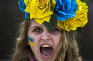 Украинка в прямом эфире устроила скандал из-за Крыма