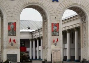 Бандерлоги негодуют: Иосиф Сталин снова в Симферополе