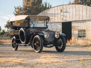 Lozier Model 51 Seven-Passenger Touring 1911 - американский олдтаймер за миллион