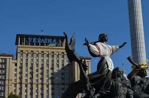 Украинцы бурно обсуждают «визовый удар» по РФ: Подарок ко Дню Независимости