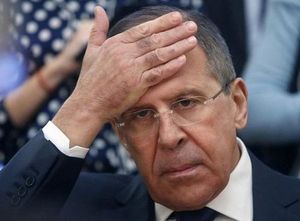 Маневр провалился: новых дипломатов из РФ не пускают