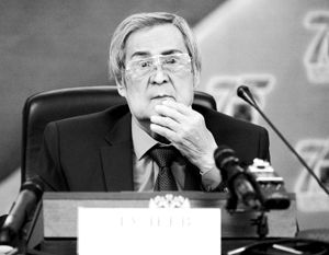 Тулеев выбран спикером кемеровского парламента