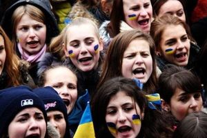 Волонтер АТО об украинских националистах: Они – рабы в вышиванках.