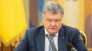 «Порошенко неадекватный и опасный человек»: экс-депутат Рады – украинцы начинают массово скупать товары и доллары