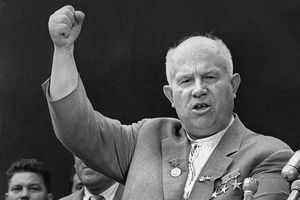 Как Хрущёв разрушил фундамент советского государства