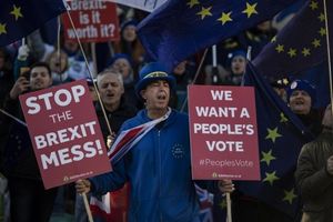 ЕС пошатнулся: Великобритания готовится выйти из Европейского союза - в стране вводят военное положение