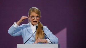 Тимошенко рассказала, что сделает с Донбассом