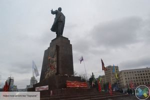 Гнали «чертей» по площади Свободы: точка кипения настала - как защитники Харькова дали по шее распоясавшимся «воинам света»