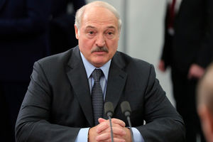 Лукашенко потребовал от аграриев закончить «дурницу»