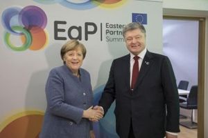 Кедми о встрече Порошенко и Меркель: Фрау Меркель поступила по-немецки тупо