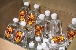 В России предложили сажать за сбыт алкоголя под видом парфюмерно-косметической продукции
