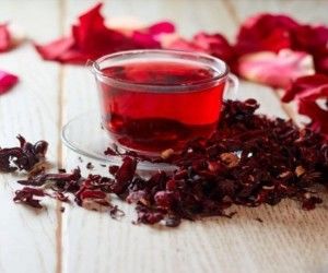 Чай с гибискусом: чем так полезен этот напиток для здоровья