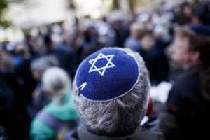 Шахназаров назвал причины вновь восходящего антисемитизма в Европе