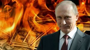 "Мощный удар": В США ответили на решение России отказаться от доллара
