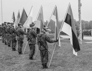 Как Прибалтика провоцирует третью мировую войну