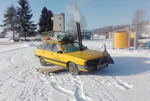 Горячие эстонские парни устроили в машине сауну