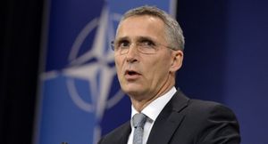 НАТО и США угрожают нам оборонительными ответами — Столтенберг совсем с ума сошел?