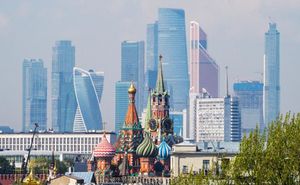 Правительство Медведева и мэрия столицы сгубили бизнес даже в сытой Москве