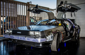 Автомобиль DeLorean из фильма «Назад в будущее»: интересные подробности о кинолегенде