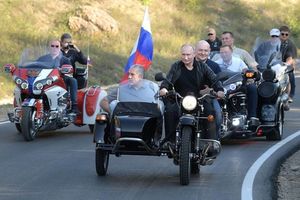 «США как старый плут»: в России высмеяли упреки из-за поездки Путина в Крым
