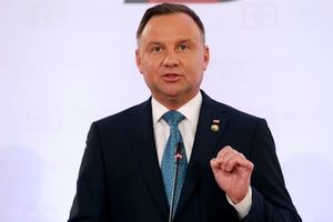 Президент Польши поведал о сговоре Сталина и Гитлера